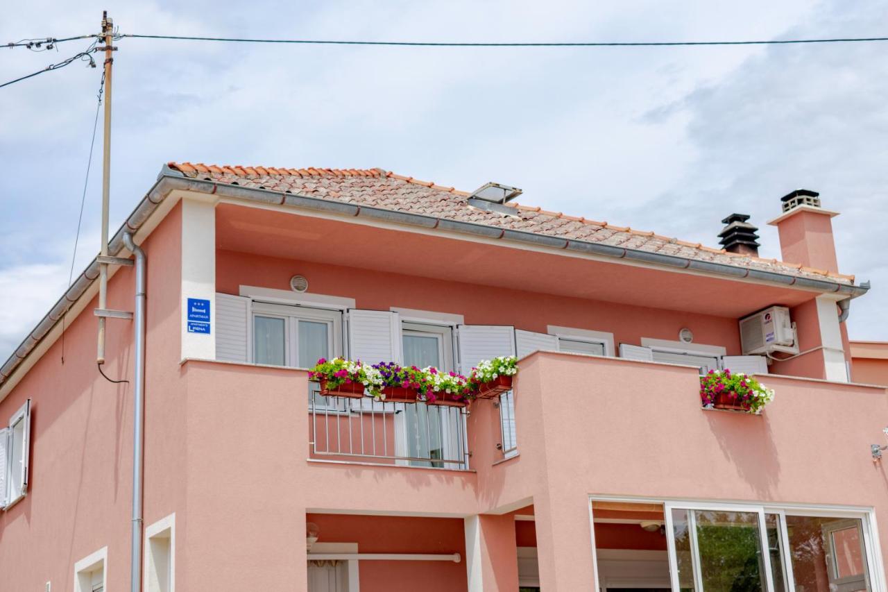 Apartment Irena Posedarje Esterno foto
